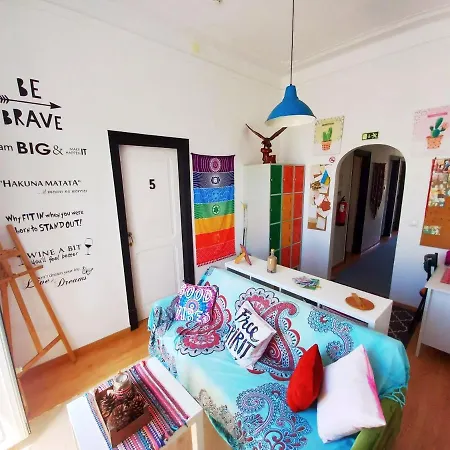Meraki Hostal