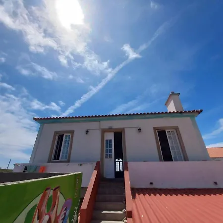 Ostello Meraki Azenhas do Mar